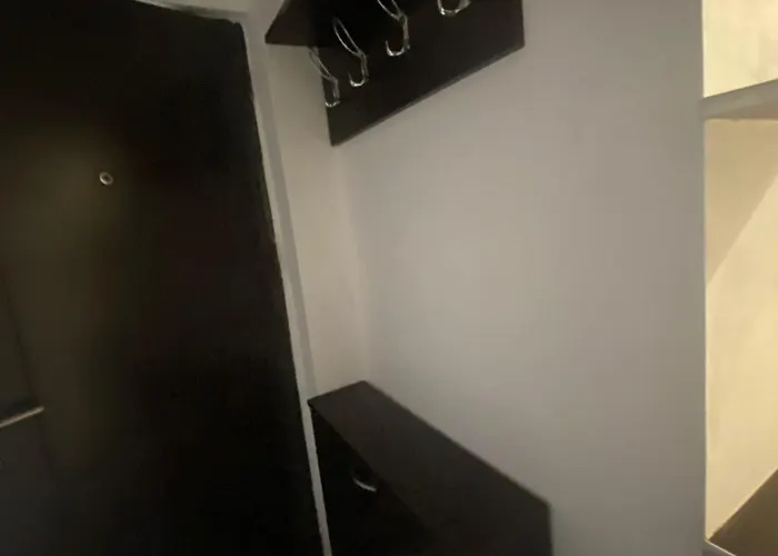 Chic Elena ナボダリ